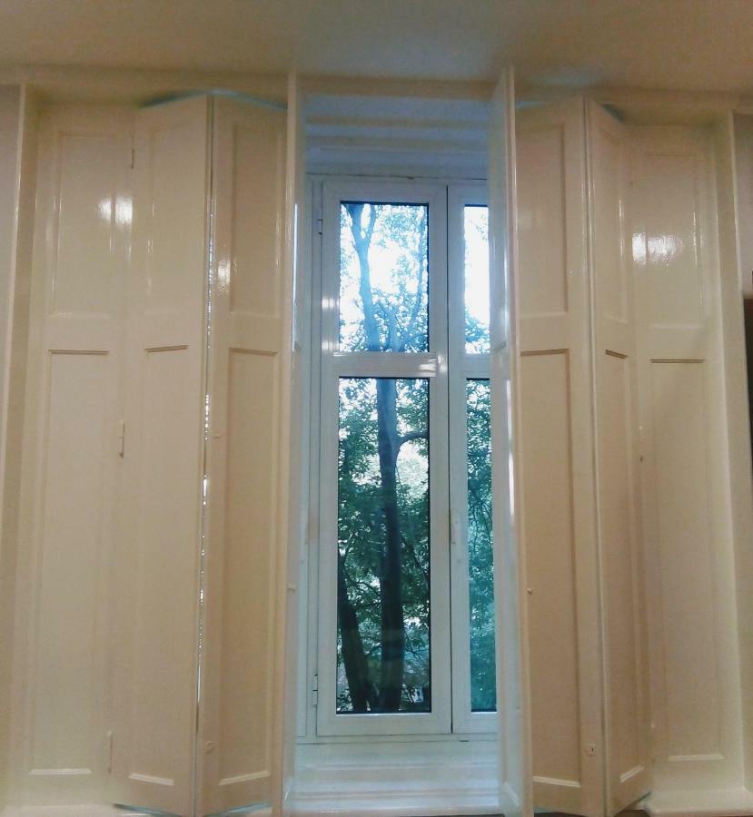 Downtown Apartment In Walk Zone With 3 Bedrooms And Garage 诺威萨 外观 照片