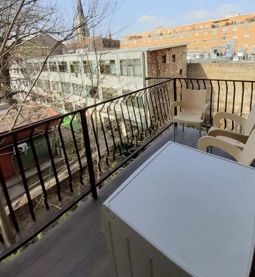 Downtown Apartment In Walk Zone With 3 Bedrooms And Garage 诺威萨 外观 照片