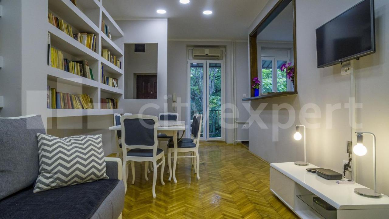 Downtown Apartment In Walk Zone With 3 Bedrooms And Garage 诺威萨 外观 照片